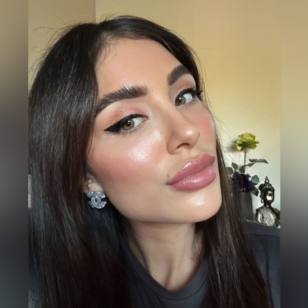 Meet your Posher, Jaeda